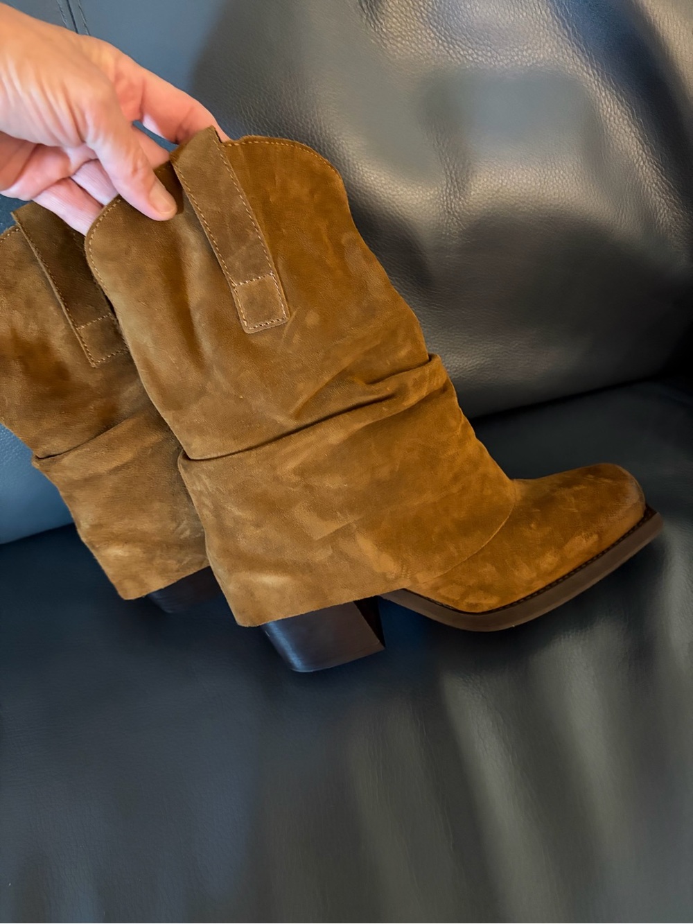 Steve Madden Pia Chestnut Suede Booties size 8 boho vibe